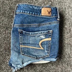 American Eagle stretch shorts. Size 4
